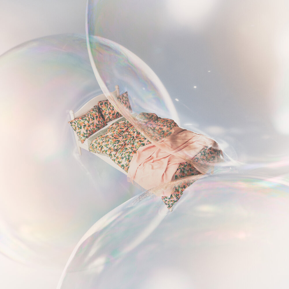 愛繆 – スケッチ  君の夢を聞きながら、僕は笑えるアイデアを！