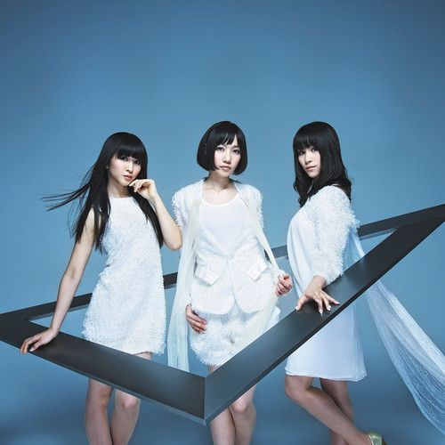 Perfume – Triangle
