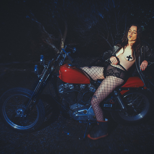 Jazmine Mary – I Want To Rock And Roll